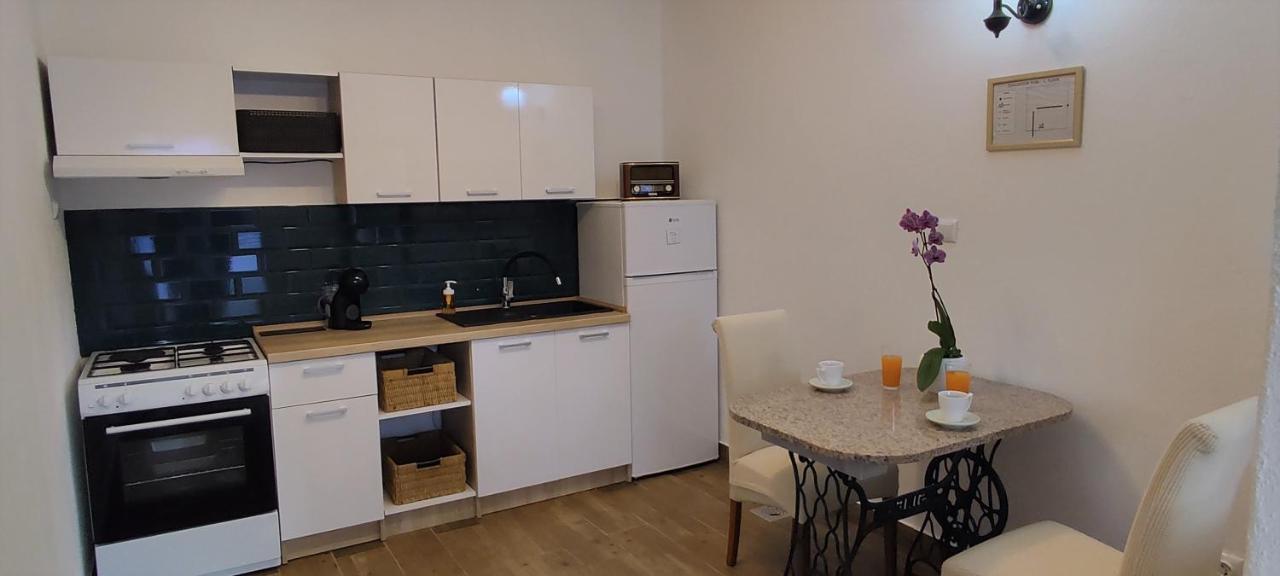 Lavender Garden House Villa Рогозница Екстериор снимка
